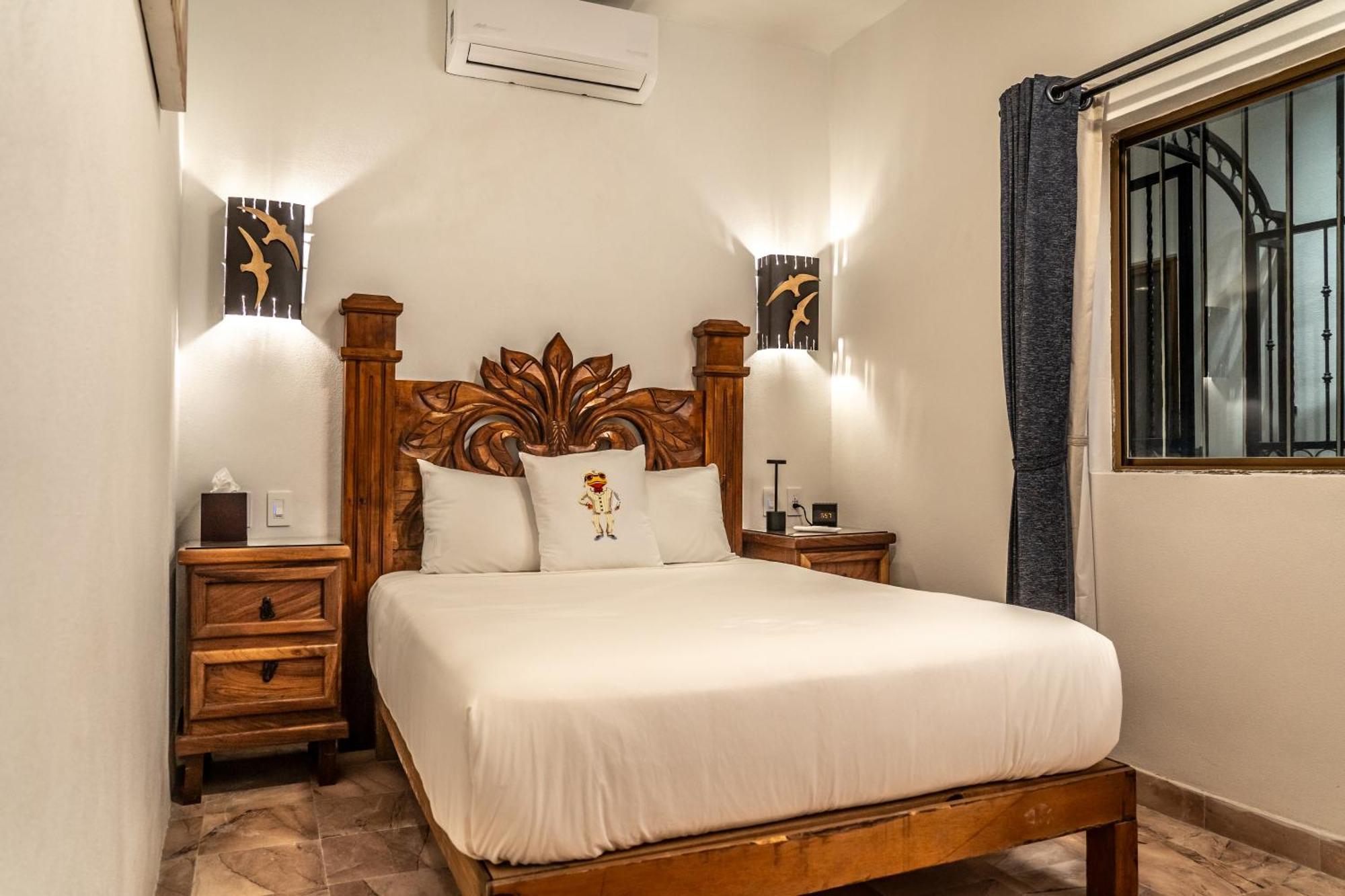 5 Frogs Hotel Bucerias Bagian luar foto